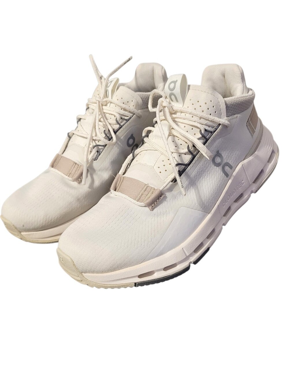 On Cloud Cloudnova 2 Wmn 8 Sneakers Ice Sand White Beige Running All-day Comfort